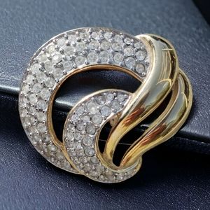 Vintage Crown Trifari Pave crystal gold plated brooch
